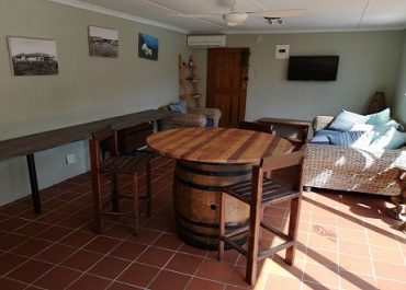 Agulhas House entertainment area