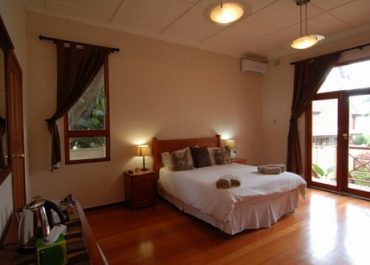 Agulhas House room 2